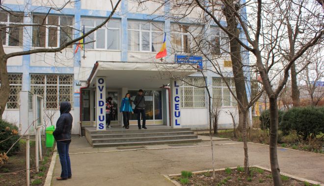 Elevii Liceului Teoretic „Ovidius”, în topul cercetătorilor spațiului la competiția NSS din SUA