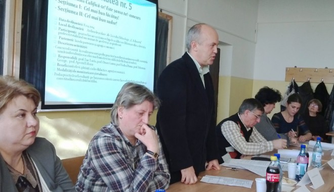 Iată ce proiect interesant a lansat Liceul 