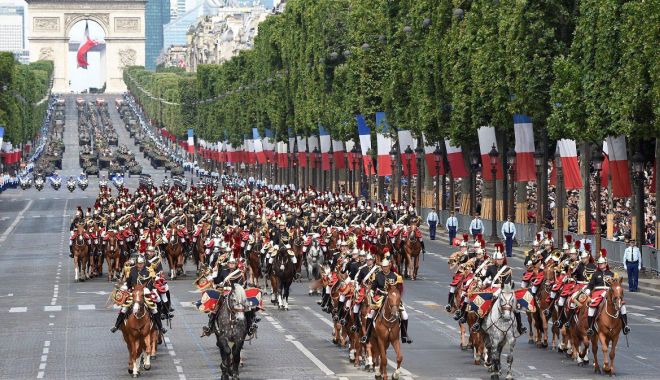 Lideri europeni, oaspeți de onoare la ceremoniile dedicate Zilei Naționale a Franței - lideri-1563104492.jpg