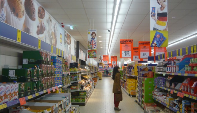S-a deschis încă un Lidl în Constanța - lidl-1329853086.jpg