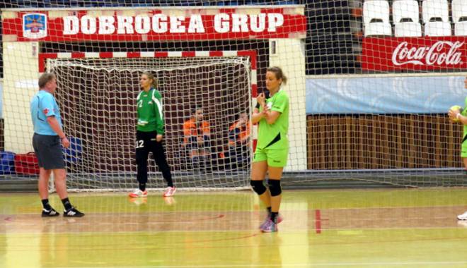 Liga Națională de handbal feminin, etapa a 21-a. CSU Neptun, un mărțișor de doar un punct de la HC Dunărea Brăila - ligahandbalfeminin10-1425221835.jpg