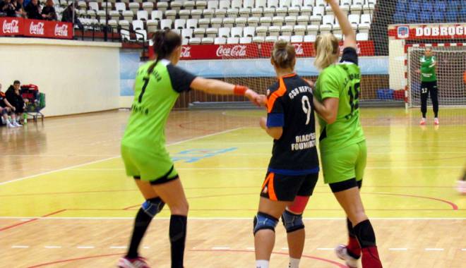 Liga Națională de handbal feminin, etapa a 21-a. CSU Neptun, un mărțișor de doar un punct de la HC Dunărea Brăila - ligahandbalfeminin9-1425221829.jpg
