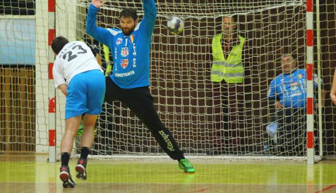 HCM Constanța, debut cu stângul în play-off - ligahcm-1429199450.jpg
