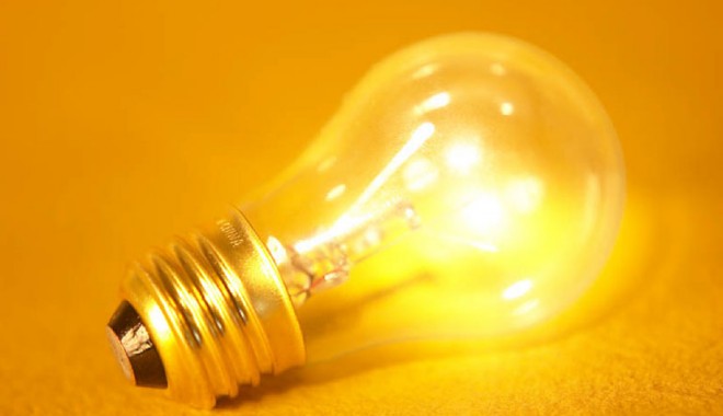 Lucrări ENEL/ Jumătate din Constanța ar putea rămâne fără curent electric - lightbulb-1340185783.jpg