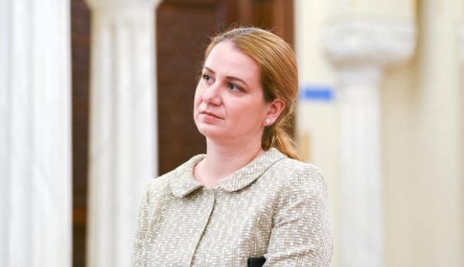 Ligia Deca: Disciplina Istoria comunismului se va afla obligatoriu în planurile cadru pentru învăţământ - ligiadecafacebook640x400-1678356937.jpg