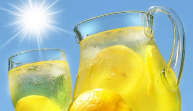 Băuturi pentru o vară… suportabilă - limonada47097900-1373793877.jpg
