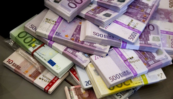 Linie de creditare de un miliard euro anual, pentru România - liniecreditare-1396285216.jpg