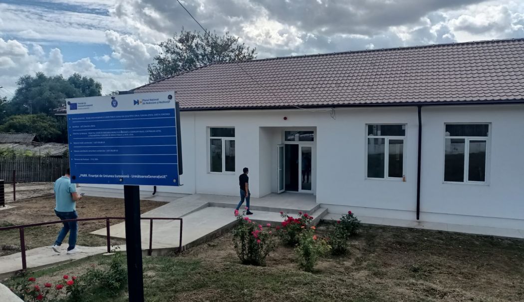 Primăria Lipniţa reabilitează şcoala din satul Canlia - lipnita-scoala-1726143884.jpg