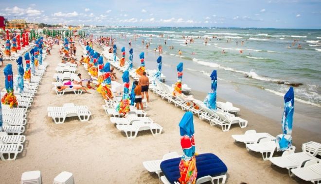 Aproape un sfert dintre români au ales să-și anuleze planurile de vacanță din această vară - litoral-1597409901.jpg
