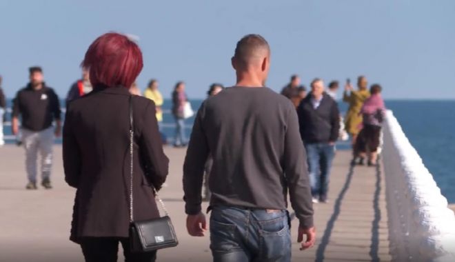 Litoralul, luat cu asalt de turiști la final de octombrie - litoral-1667128798.jpg