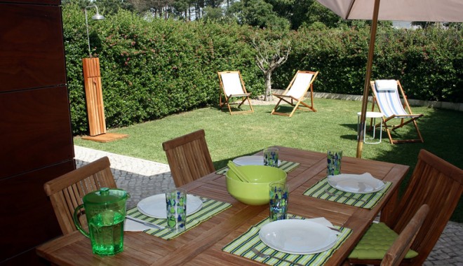 Amenajează-ți un living în grădină - livingingradina-1374602545.jpg