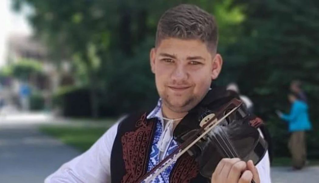 Cum s-a întâmplat tragedia de la petrecerea de majorat. Un tânăr a murit trăsnit de fulger - liviudobre-1751191461.jpg
