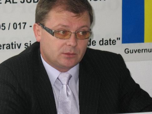 Liviu Popa: Schimbări la Codul Rutier - amenzi mai mari, dar permisele vor fi ridicate mai greu - liviupopa-1313827981.jpg