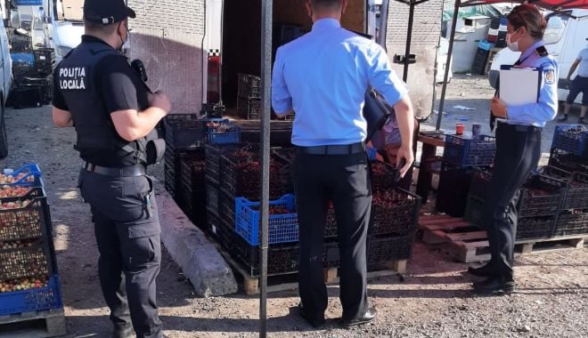 Controale la târgul de legume şi fructe. Peste două tone de produse, confiscate - locala2-1623679888.jpg