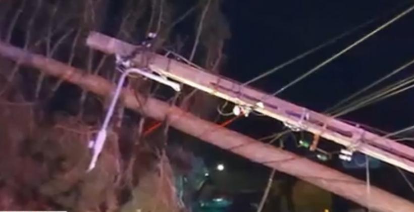 Mai multe localităţi au rămas fără curent electric și apă, din cauza viscolului - localitatidin3judeteauramasfarac-1767010155.webp