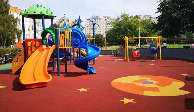 Loc de joacă modern, pe aleea Daliei, în Constanța - locdejoacaaleeadaliei-1589352857.jpg