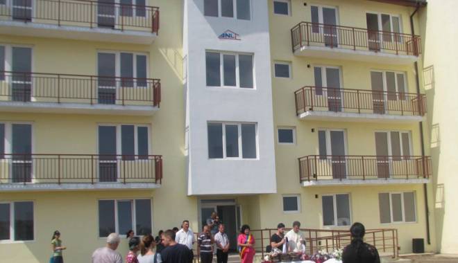 Locuințe noi pentru 38 de familii din Cumpăna - locuintenoicumpana1-1439724900.jpg