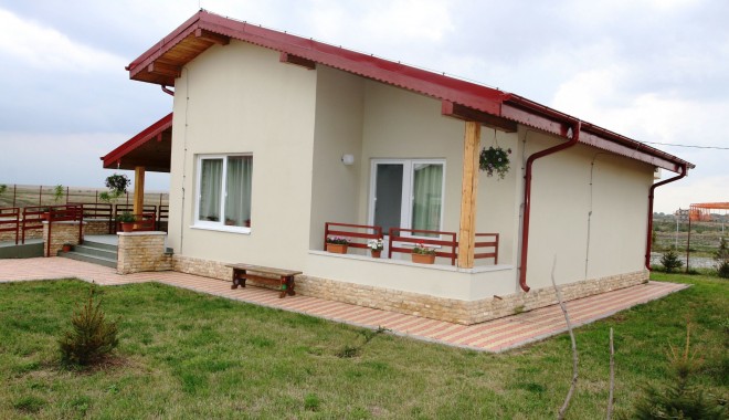 Începe construcția a zece locuințe protejate pentru persoanele adulte cu handicap - locuinteprotejatecumpana14-1316511642.jpg