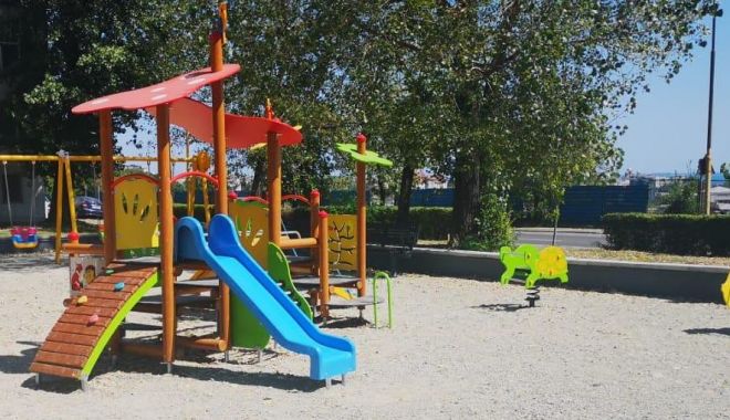 Administrația locală, implicată în reabilitarea locurilor de joacă  din Constanța - locuridejoacacta1-1569513048.jpg