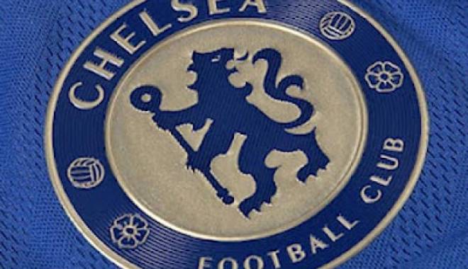 Chelsea va avea un nou sponsor oficial. 40 de milioane de lire pe an! - logochelseafcjersey201220131-1425121512.jpg
