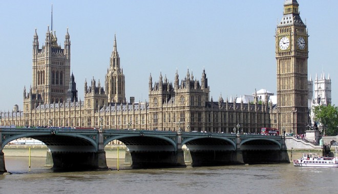 Marea Britanie: Numărul imigranților români și bulgari, ținut la secret - londra-1361186823.jpg