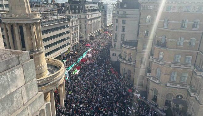 Tensiune majoră în Europa! Mii de manifestanţi pro-palestinieni au demonstrat în centrul Londrei: 'Palestina Liberă'