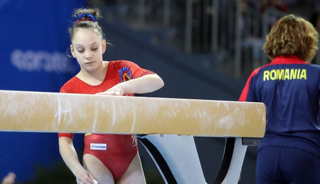 Pregătire la Bucureşti pentru lotul feminin de gimnastică al României - lotgimnastica-1611931330.jpg