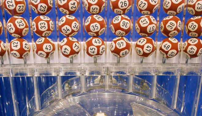 Patru milioane de euro, marele premiu la Loto 6 din 49 - loto-1344459252.jpg