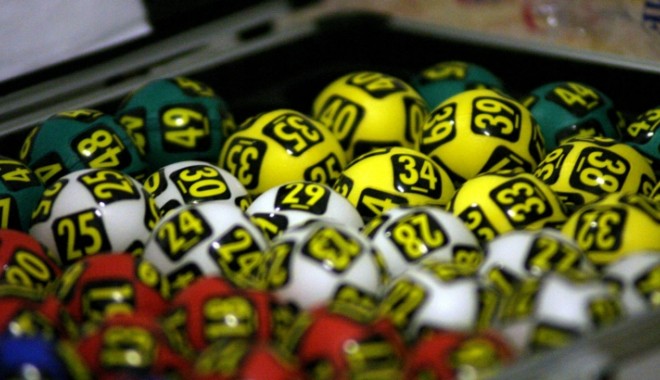 Marele premiu la jocul Loto 6/49 depășește 26,7 milioane de lei - loto-1366988696.jpg