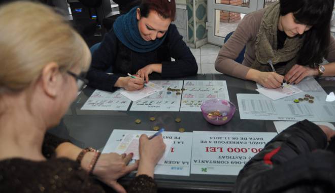 Premiu uriaș la tragerile loto de duminică - loto-1445621126.jpg