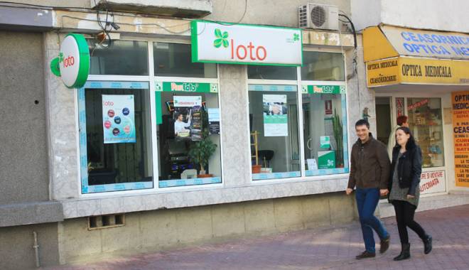 Premiu de peste 5,5 milioane de euro la 6 din 49 - loto-1446827004.jpg