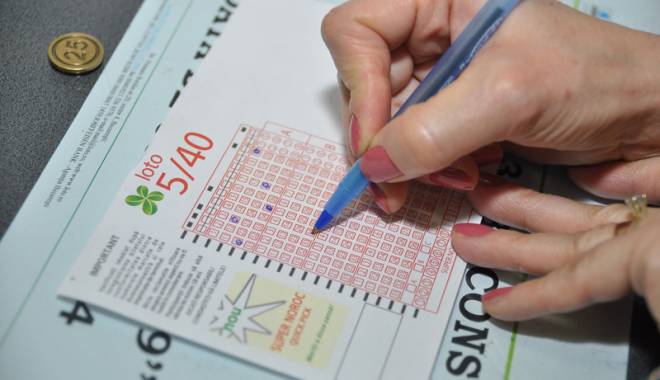 Premiu de peste un million  de euro la Joker - loto-1452703269.jpg