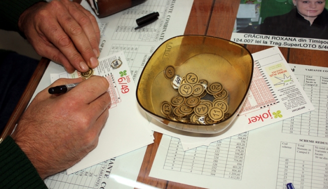 Pot de aproape trei milioane de euro la Joker - loto-1471451015.jpg