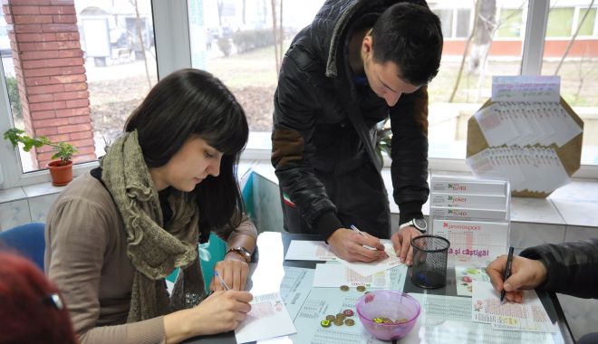 LOTO. Reporturi uriaşe la tragerile din week-end - loto-1621146996.jpg