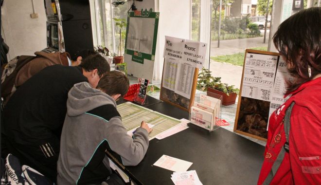 Urmăriți reporturile loto! Joi vă așteaptă câștiguri mari!