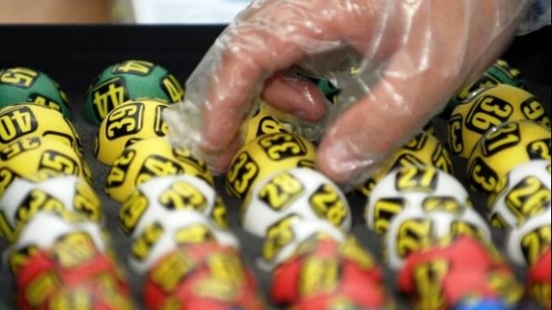 LOTO. Report de peste 22 de milioane de euro la 6 din 49. Iată numerele extrase - loto123-1444988970.jpg