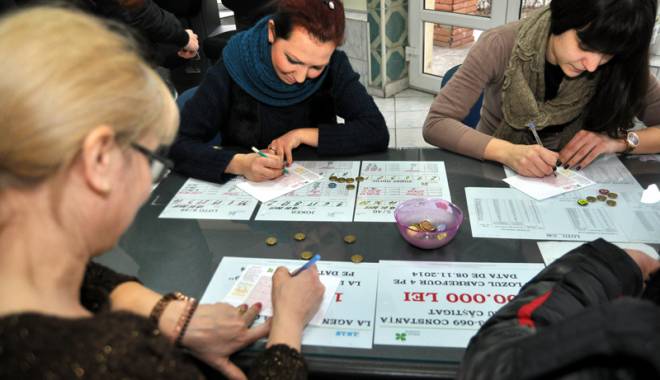 Premiu de peste 1,7 milioane de euro la 6 din 49 - lotopremiu-1424275323.jpg