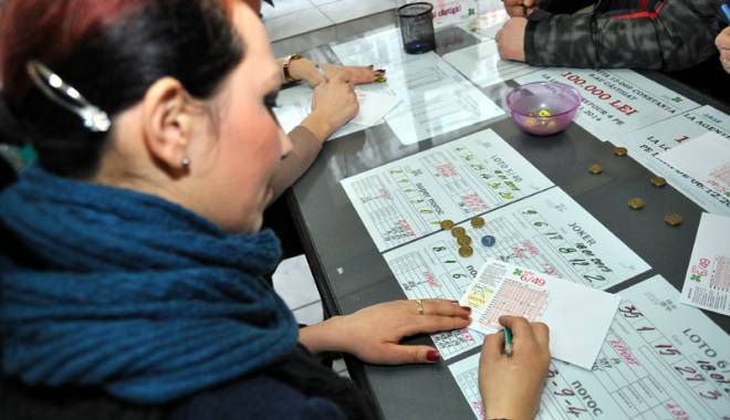 Report de aproape trei milioane de euro la 6 din 49 - lotopronobiletloto7-1427914083.jpg