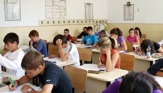 Lovitură dură la Evaluarea Națională 2014. Subiecte capcană și nivel de olimpiadă - lovituradura-1403544621.jpg