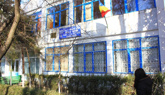 MENINGITĂ ÎN ȘCOLILE CONSTĂNȚENE / Szemerjai: 