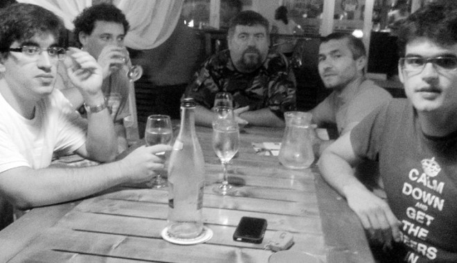 Drama lui Florin Călinescu:  și-a pierdut aproape toată familia - lucacalinescu-1335360387.jpg
