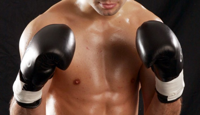 Lucian Bute, pregătire la sânge pentru meciul cu Mendy - lucianbute-1309096759.jpg
