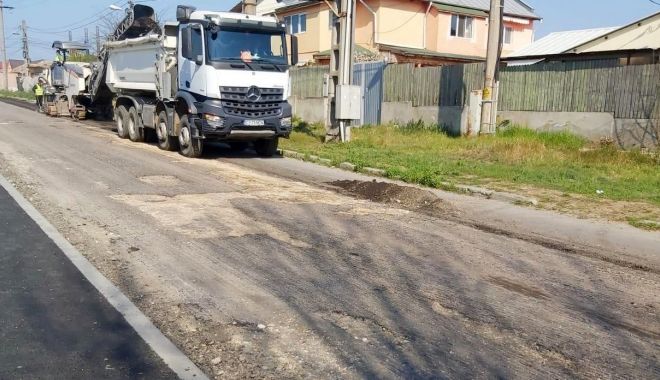 Străzi asfaltate și trotuare reparate, în cartierul Palazu Mare - lucraricartierpalazumare3-1586759356.jpg