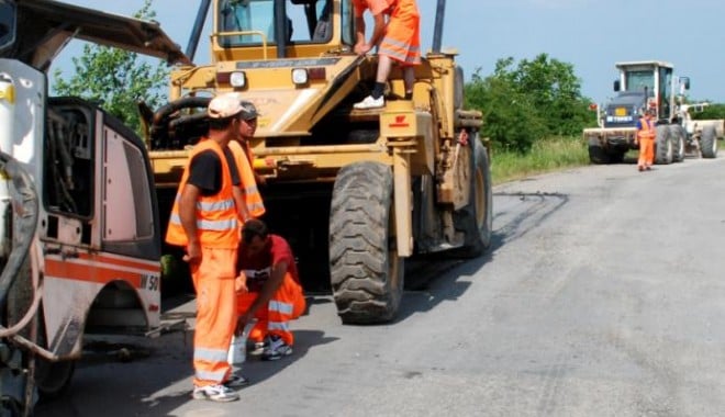 Accident rutier grav în apropiere de Hârșova - lucraridrumuri-1375799028.jpg