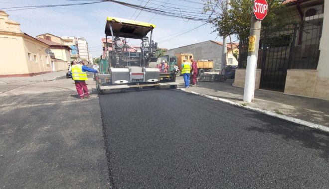 Lucrări în Constanța. Carosabilul de pe strada Olteniei, recondiționat - lucrariinconstanta-1589352545.jpg