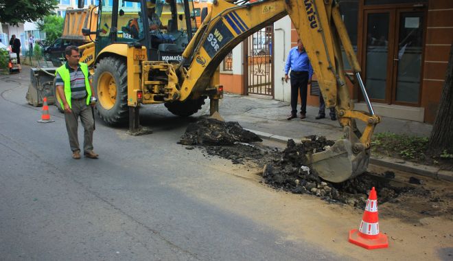 Lucrări RAJA. Mai multe ore fără apă rece în cartierul Km 4-5 - lucrariraja-1566290560.jpg