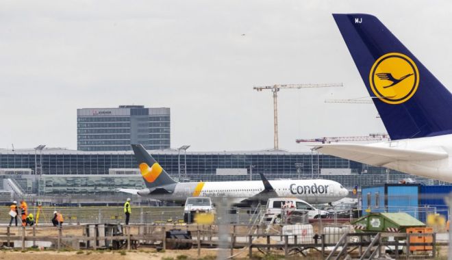 Avertizare MAE pentru românii care vor să meargă în Germania - lufthansa-1573145024.jpg