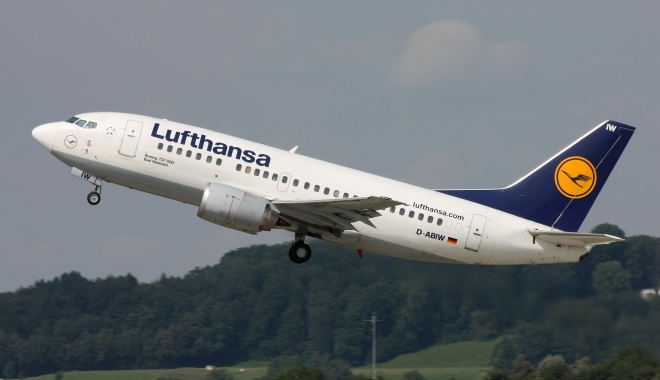 Amenințare cu bombă într-un avion Lufthansa, cu 530 de pasageri la bord - lufthansa011-1481615091.jpg