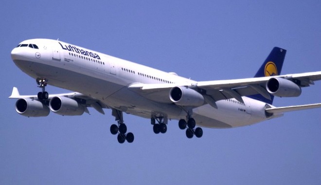 Greva personalului navigant de la Lufthansa provoacă anularea a 20 de zboruri - lufthansaairlinesaircraft1815-1346489426.jpg