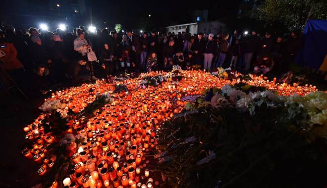Președinții ungar și bulgar transmit condoleanțe poporului român, în urma tragediei din clubul Colectiv - lumanaricolectiv1-1446367793.jpg